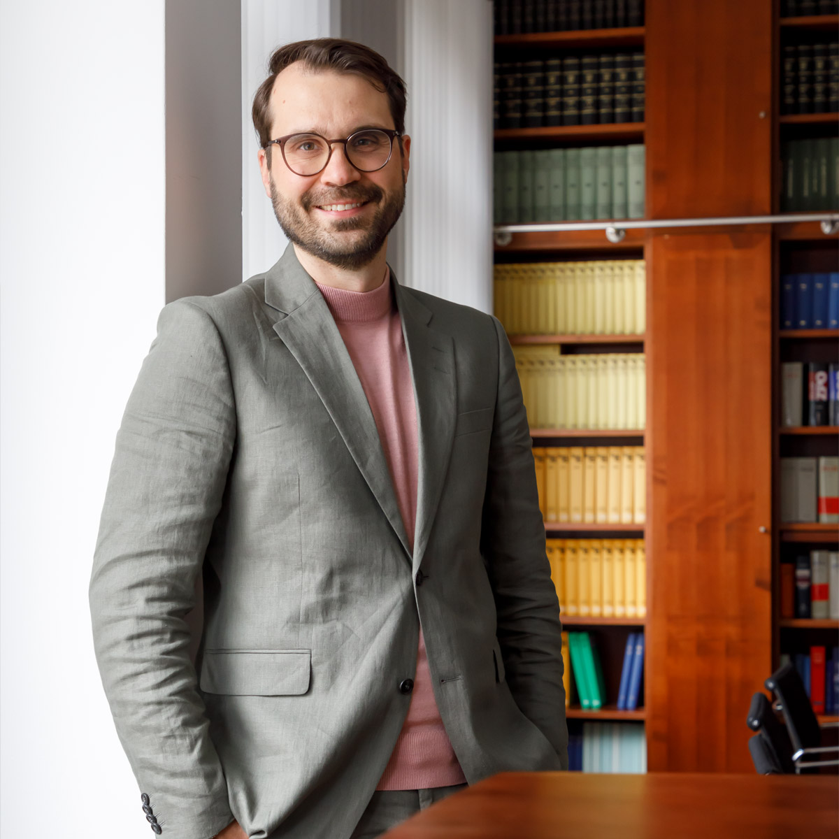 Fachanwalt für Transport- und Speditionsrecht Bielefeld. Rechtsanwalt Bielefeld. Dr. Kai Bachmann-Unkel. Klein Greve Dietrich Rechtsanwälte Partnerschaft mbB.